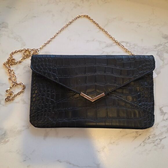Urban Expressions Handbags - Urban Expressions Black Croc-Embossed Envelope Clutch with Gold Chain